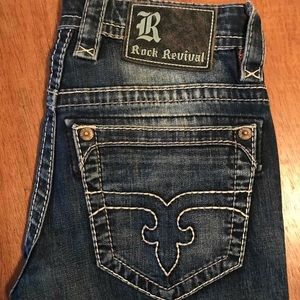 Rock Revivals. Davey slim boot. 29L